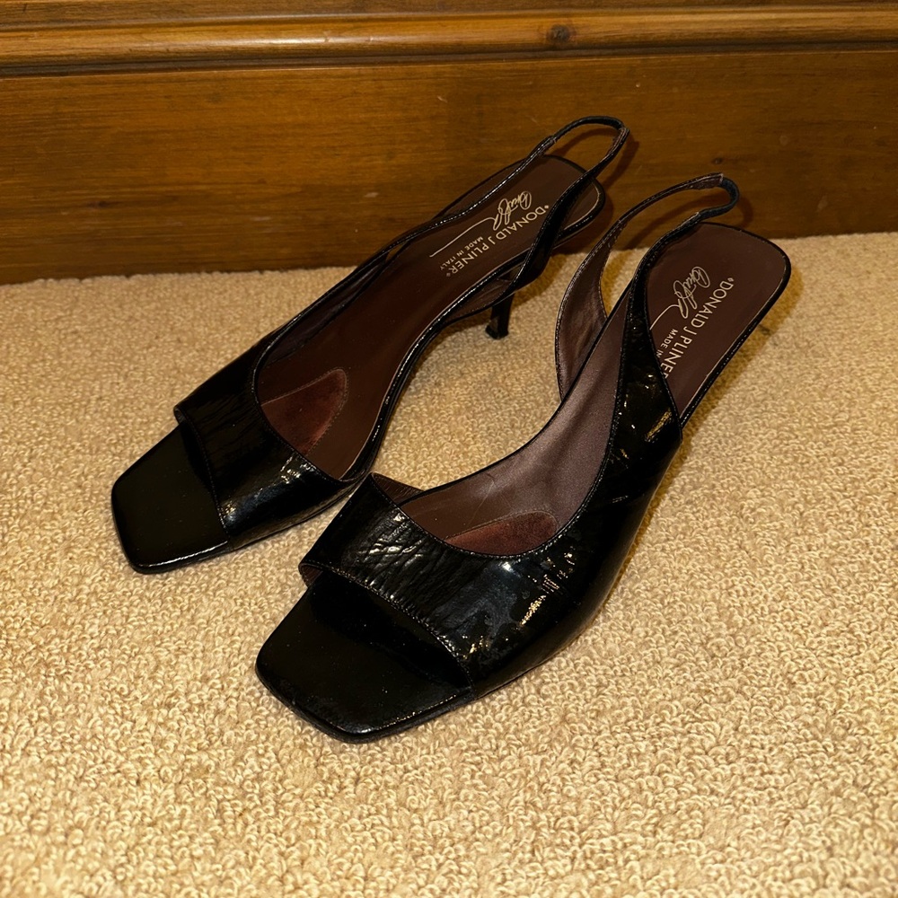 black sleek leather kitten heels